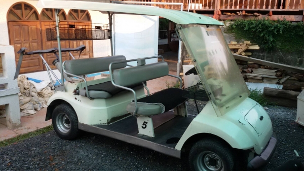 รถกอล์ฟ เครื่องเบนซิน 4จังหวะ 4ที่นั่ง