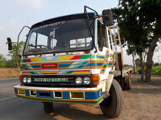 ขาย 6 ล้อ มิตซู FK 455J.   6D16.  195 แรง. เครื้องดีเบรดจิตฟีเพาเวอ ยาว. 5.80 ม.  ราคา  300000  บาท. ต่อรองได้.  0906312519