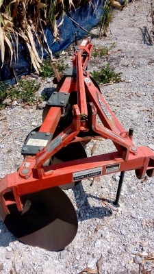 KUBOTA  L 4708 SP (4WD)  2 เพลา   สภาพใหม่สวยๆ   ชั่วโมงใช้   งานน้อย  สีเดิมทั้งคัน  พร้อมชุดใบมีดดันหน้า  ผาน4