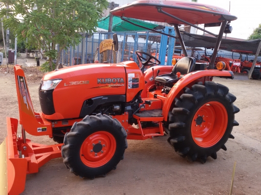 ปัญญาแทรคเตอร์..จัดมาให้ครับ ด่วน!!!คูโบต้า L3608 พร้อมใบมีดคานล่าง พร้อมโรตาลี่163 สภาพพร้อมใช้ จัดส่ง อ.เถิน จ.ลำปาง