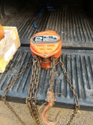 รอกโซ่ ตราข้าง จากญี่ปุ่น ขนาด 2 ตัน ตัวใหญ่ โซ่โต ใข้ยกของได้ดี