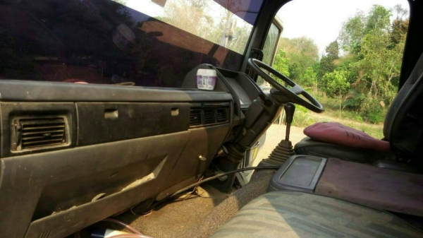 ขายด่วนรถสิบล้อดั้มHINOKT920เครืองHO7Cวางหัวลงเล่ม2เพลา