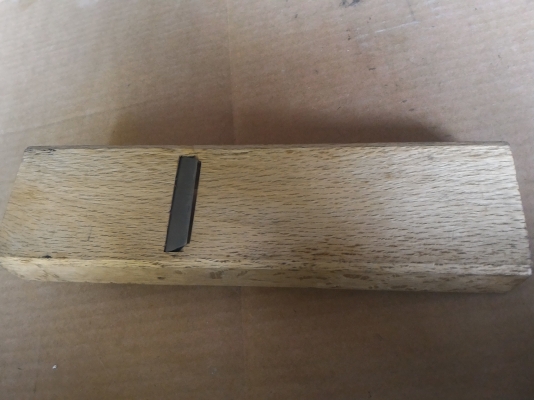 กบไสไม้อย่างดีจากญี่ปุ่น ยาว 25 ซม. คมมาก