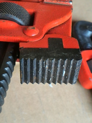 ประคอม้า ยี่ห้อ MCC ขนาด 300 มม. ของใหม่เก่าเก็บจากญี่ปุ่น มีข้อต่อสปริงขยับได้ตามภาพ