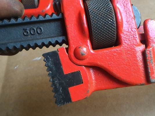 ประคอม้า ยี่ห้อ MCC ขนาด 300 มม. ของใหม่เก่าเก็บจากญี่ปุ่น มีข้อต่อสปริงขยับได้ตามภาพ