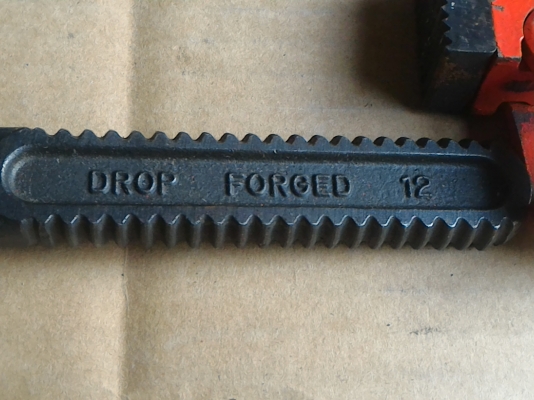 ประคอม้า ยี่ห้อ MCC ขนาด 300 มม. ของใหม่เก่าเก็บจากญี่ปุ่น มีข้อต่อสปริงขยับได้ตามภาพ