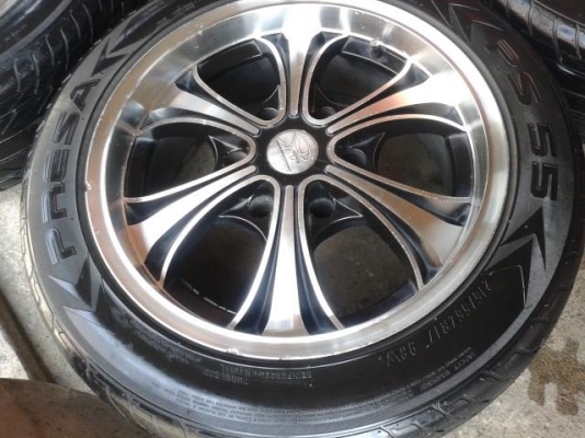 ขายล้อ17พร้อมยาง 6900