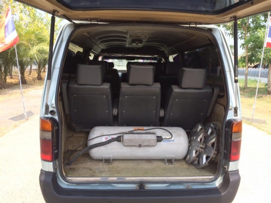 ฝากขายรถตู้โตโยต้าหัวจรวจปี2000 ราคาเร้าๆ 99,000 บาท