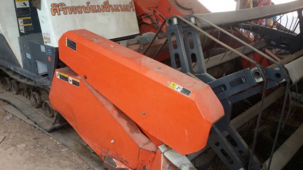 ขาย 295.000 รถเกี่ยวคูโบต้าอุ้ม. Dc-68Gอุ้ม ปี 54สภาพสวยใช้งานน้อย. 1700ชม. ขาย 295.000 รถเกี่ยวคูโบต้าอุ้ม. Dc-68Gอุ้ม ปี 54สภาพสวยใช้งานน้อย. 1700ชม.