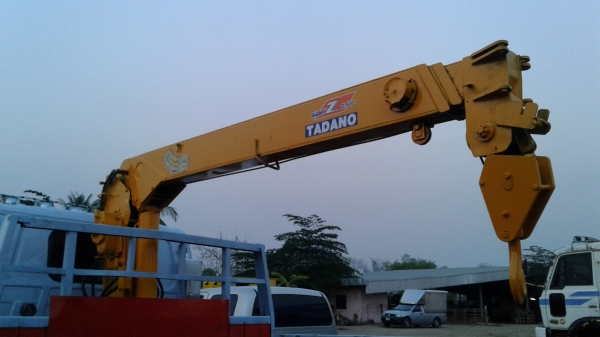 หกล้อ อีซูชุ NKR110 เครน 2.5ตัน ช่วงยาว4.30ม สภาพดีสวยพร้อมใช้ เล่มทะเบียนพร้อมโอน หกล้อ อีซูชุ NKR110 เครน 2.5ตัน ช่วงยาว4.30ม สภาพดีสวยพร้อมใช้ เล่มทะเบียนพร้อมโอน