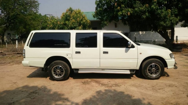 !!!!!!! รถบ้านแท้ 100\% อีซูซุ ไทยรุ่งแวน ปี36 เพาเวอร์แท้ เครื่องดีมากแน่นๆ สวยๆ !!!!!!! รถบ้านแท้ 100\% อีซูซุ ไทยรุ่งแวน ปี36 เพาเวอร์แท้ เครื่องดีมากแน่นๆ สวยๆ