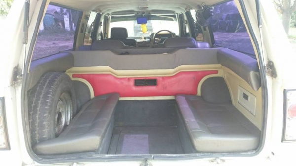 !!!!!!! รถบ้านแท้ 100\% อีซูซุ ไทยรุ่งแวน ปี36 เพาเวอร์แท้ เครื่องดีมากแน่นๆ สวยๆ !!!!!!! รถบ้านแท้ 100\% อีซูซุ ไทยรุ่งแวน ปี36 เพาเวอร์แท้ เครื่องดีมากแน่นๆ สวยๆ