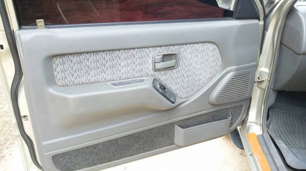 !!!รถบ้านแท้ ISUZU DRAGON EYE 2.5 SLX ปี 40 เพาเวอร์ ไฟฟ้า เครื่อดี ช่วงล่างแน่น