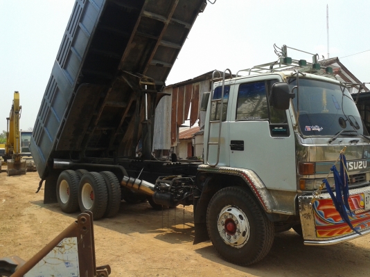 ขาย10ล้อFXZ13NFYเครื่อง260แรง สองเพลาดั๊ม มีระบบลากพ่วงรถบ้านสวยๆ