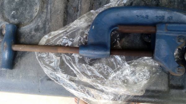 ขายคัตเตอร์ตัดท่อNO.204 RECORD Made in England.ใหม่เก่าเก็บ ขายคัตเตอร์ตัดท่อNO.204 RECORD Made in England.ใหม่เก่าเก็บ