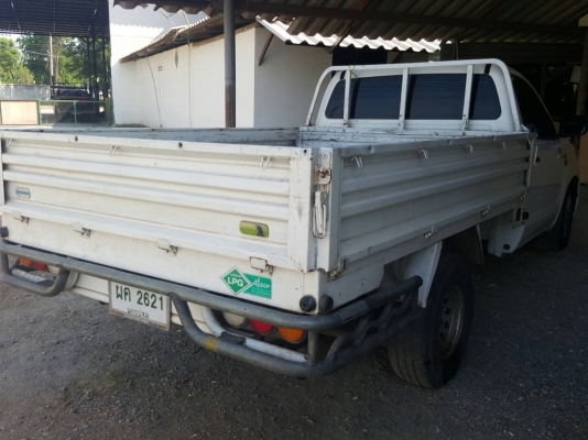 VIGO ปี2012 เครื่องเดิม2.7 เบนซิล ติดแก๊สLPG รถเดิมทั้งคัน