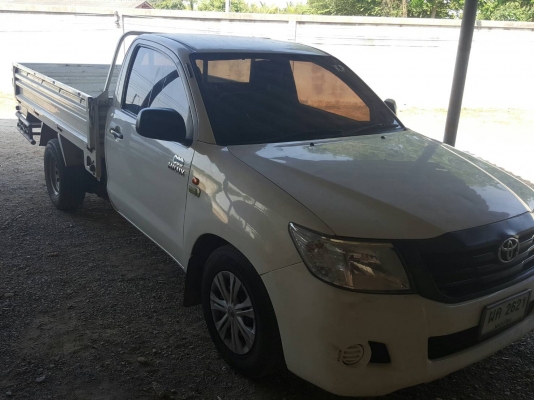 VIGO ปี2012 เครื่องเดิม2.7 เบนซิล ติดแก๊สLPG รถเดิมทั้งคัน