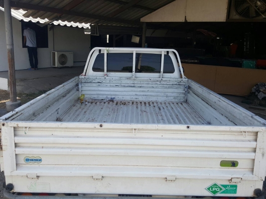 VIGO ปี2012 เครื่องเดิม2.7 เบนซิล ติดแก๊สLPG รถเดิมทั้งคัน