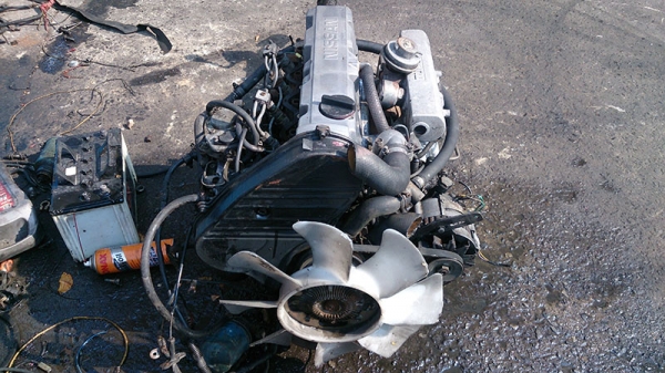 ขายเครื่องยนต์ NISSAN LD20 TURBO