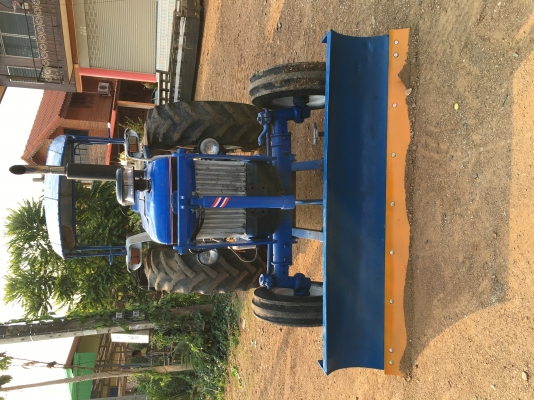 ฟอร์ด6610เสื้อลายไอดีโตหัวฉีดเตี้ย280000฿พร้อมทำสีให้ใหม่