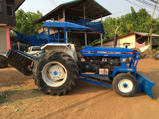 ฟอร์ด6610เสื้อลายไอดีโตหัวฉีดเตี้ย280000฿พร้อมทำสีให้ใหม่