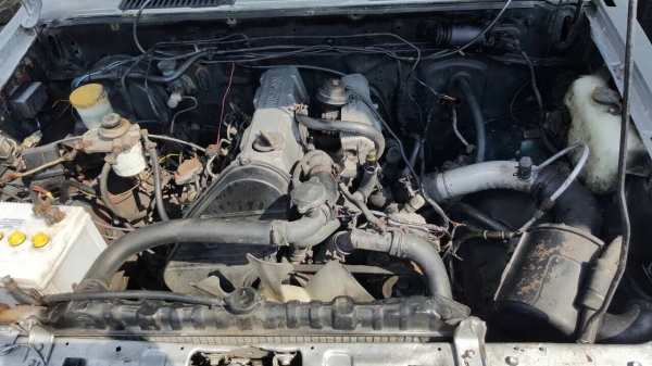 ขายถูกรถยกพร้อมรอก เครื่องยนต์แน่นแอร์เย็นภาษีไม่ขาด