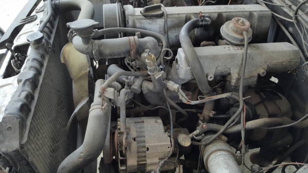 ขายถูกรถยกพร้อมรอก เครื่องยนต์แน่นแอร์เย็นภาษีไม่ขาด