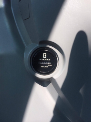 KOBELCO SK200-8 Super X (เจ้าของขายเอง) ซีเรียล 9,XXX 4,XXX ชั่วโมง รถปี 2013สภาพสวย เดิมทั้งคัน พร้อมใช้งาน เอกสาร INVOICE ราคา 2,690,000 บาท สนใจติดต่อ 0890854790 ด่วนค่ะ