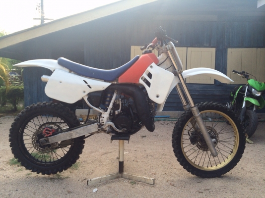 1987 cr125