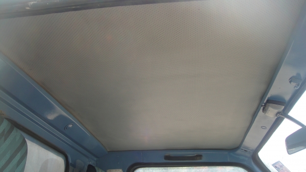 ISUZU NKR 4ล้อ ป้ายเล็กไม่ติดเวลา เครื่อง4JB1(88แรง)เครื่องดี คัสฃีสวย เล่มทะเบียนพร้อมโอน ราคาถูก