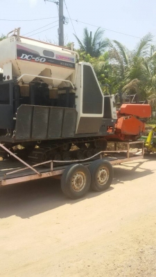ขายรถเกี่ยวข้าว KUBOTA DC60 ปี54 ใช้งานน้อย พร้อมเทรลเลอร์ลากจูง เอกสารพร้อมโอน สนใจโทร 090-8588220คุณนะ 093-3258446คุณบิว หรือเข้าดูสินค้าอื่นๆได้ที่ www.truck.in.th/498 หรือเพจFacebook ณรงค์ ซื้อขายรถมือสอง (เว็บไซต์ส่วนตัว) หรือFacebook คุณนะ รถบรรทุก