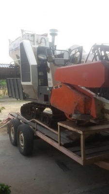 ขายรถเกี่ยวข้าว KUBOTA DC60 ปี54 ใช้งานน้อย พร้อมเทรลเลอร์ลากจูง เอกสารพร้อมโอน สนใจโทร 090-8588220คุณนะ 093-3258446คุณบิว หรือเข้าดูสินค้าอื่นๆได้ที่ www.truck.in.th/498 หรือเพจFacebook ณรงค์ ซื้อขายรถมือสอง (เว็บไซต์ส่วนตัว) หรือFacebook คุณนะ รถบรรทุก