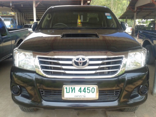 TOYOTA VIGO 2.5CHAMP เกียร์ธรรมดา ปี54 เล่มพร้อมโอน