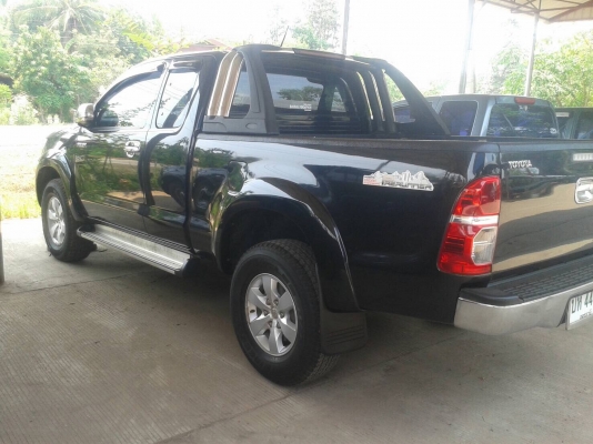 TOYOTA VIGO 2.5CHAMP เกียร์ธรรมดา ปี54 เล่มพร้อมโอน