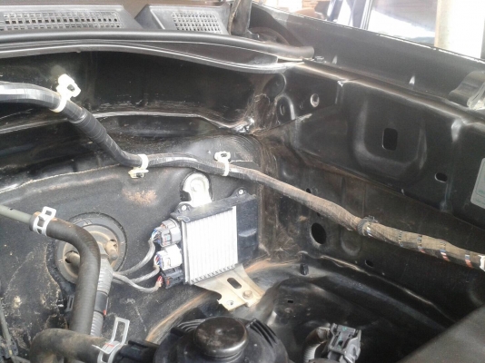 TOYOTA VIGO 2.5CHAMP เกียร์ธรรมดา ปี54 เล่มพร้อมโอน