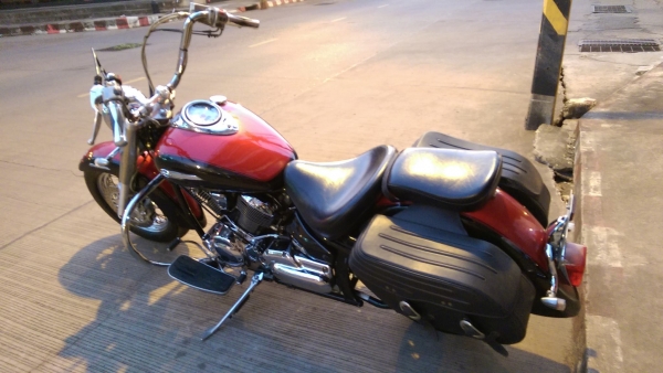 ขายคับ YAMAHA DRAGSTAR CLASSIC 1100cc ปี 2006 กุญแจชิฟ แฮนด์โหน กระเป๋าแต่ง อินวอยส์ สรรพสามิตร ราคา 159000 บาท สนใจติดต่อ 081-0578282 คับ ส่งได้ทั่วไทยคับ สนใจติดต่อ 081-0578282 FACEBOOK ชาญณรงค์ ป๊อป ชัยอมฤต ไอดีไลน์ POPBIGBIKESAKON คับ สนใจรถสวย ถูก ดี