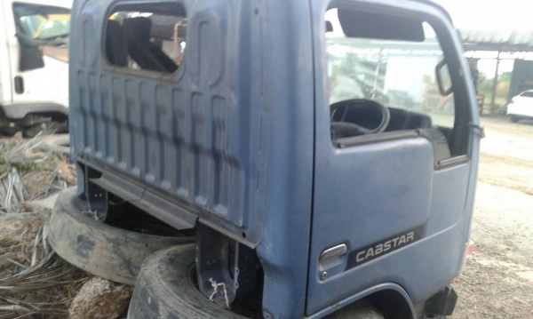ขายหัวเก๋ง NISSAN CABSTAR สำหรับรถบรรทุก 4 ล้อ  หรือ 6 ล้อเล็ก เก่านอก ราคา 28,000 บาท