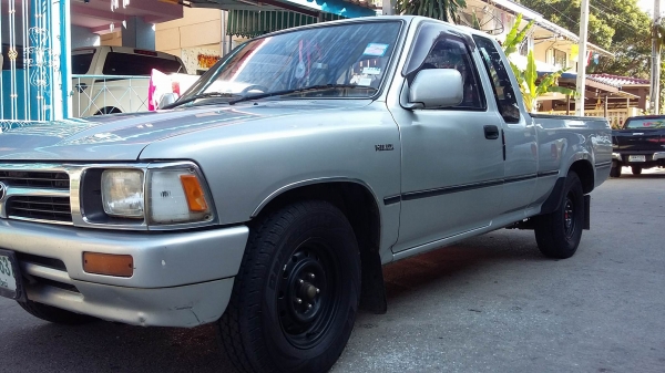 ขายด่วน รถไมตี้เอ็ก สภาพสวย พร้อมใช้งาน เเอร์เย็น พร้อมใช้งานคับ