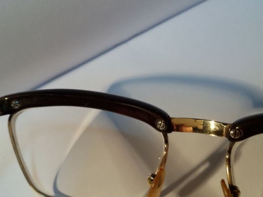 ขายแว่น L'AMY