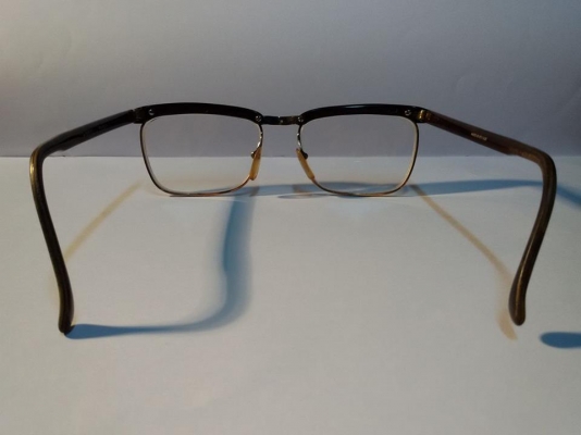 ขายแว่น L'AMY