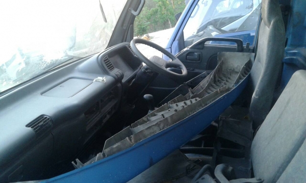 ขายหัวเก๋ง ISUZU NPR สำหรับรถบรรทุก 6 ล้อกลาง เก่านอก ราคา 65,000 บาท