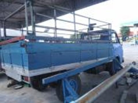 รถ เครื่อง74เกียร์สาย เพลาลอยเครื่องดี คันซีของนิสสันคาร์บอน รถ เครื่อง74เกียร์สาย เพลาลอยเครื่องดี คันซีของนิสสันคาร์บอน