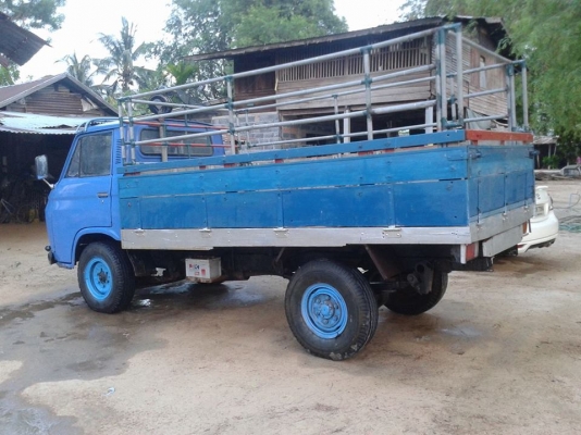 รถ เครื่อง74เกียร์สาย เพลาลอยเครื่องดี คันซีของนิสสันคาร์บอน รถ เครื่อง74เกียร์สาย เพลาลอยเครื่องดี คันซีของนิสสันคาร์บอน