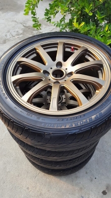 ขายล้อแม็กพร้อมยาง ขอบ17 4 วง ราคา 8,500 บาท