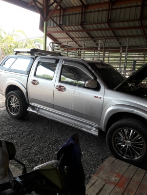 ขายด่วน รถบ้าน SLX 2.5