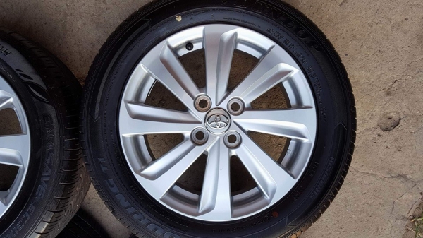 ขายล้อToyota All New Vios 4 ล้อ ราคา 7,500 บาท