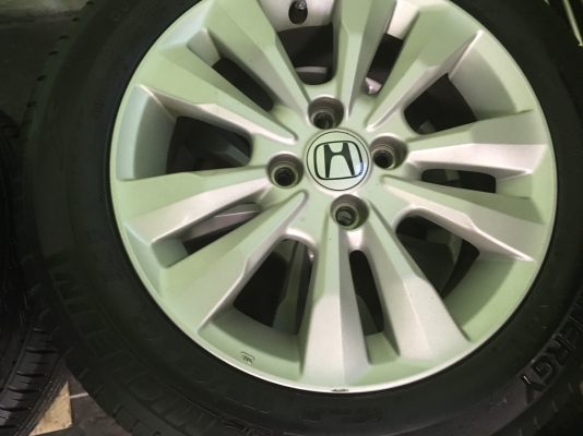 ขายล้อแม็ก City ขอบ 15 พร้อมยาง มิชเชอลิน 15 ขายล้อแม็ก City ขอบ 15 พร้อมยาง มิชเชอลิน 15