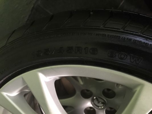 ขายล้อแม็กเดิม มาสด้า 2 พร้อมยาง 16 ขายล้อแม็กเดิม มาสด้า 2 พร้อมยาง 16