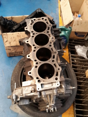 เครื่องยนต์ ฟอร์ด เอเวอเรส รุ่นปี06 มือสอง ถูกๆ1,500บาท