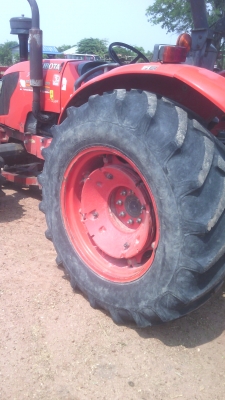 รถไถคูโบต้าM7040